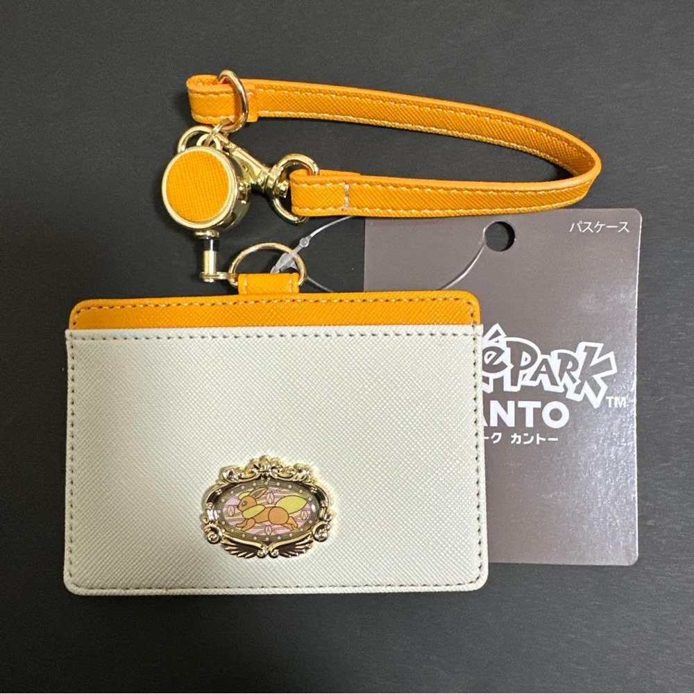 Pokemon PokePark Kanto Eevee Voyage flareon Card Wallet